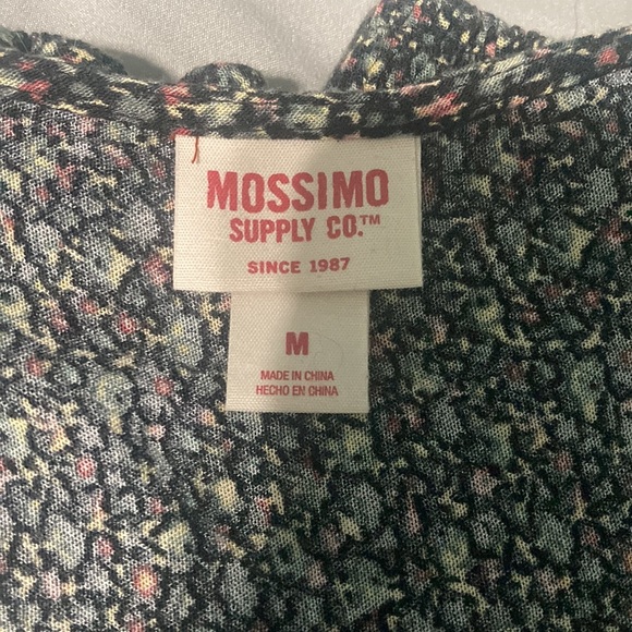 Mossimo long sleeve blouse size M - Picture 2 of 2